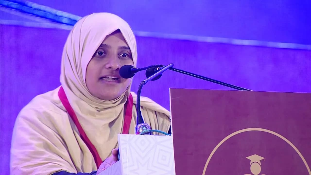 ഒരു ഹിജാബി വനിതക്ക് പറയാനുള്ളത്